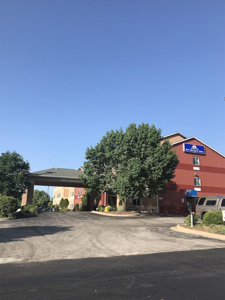 Americas Best Value Inn&Suites Saint Charles Exterior foto