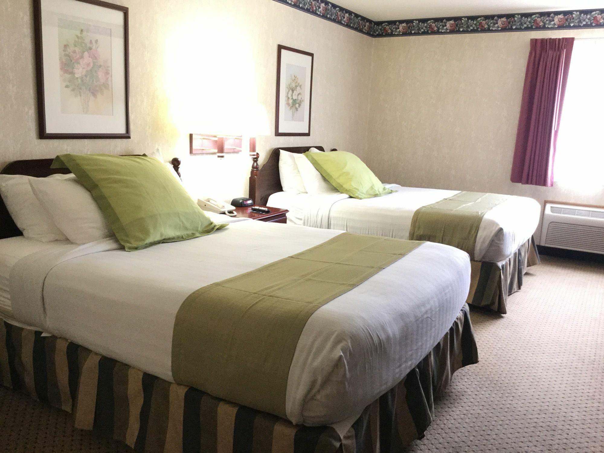 Americas Best Value Inn&Suites Saint Charles Exterior foto