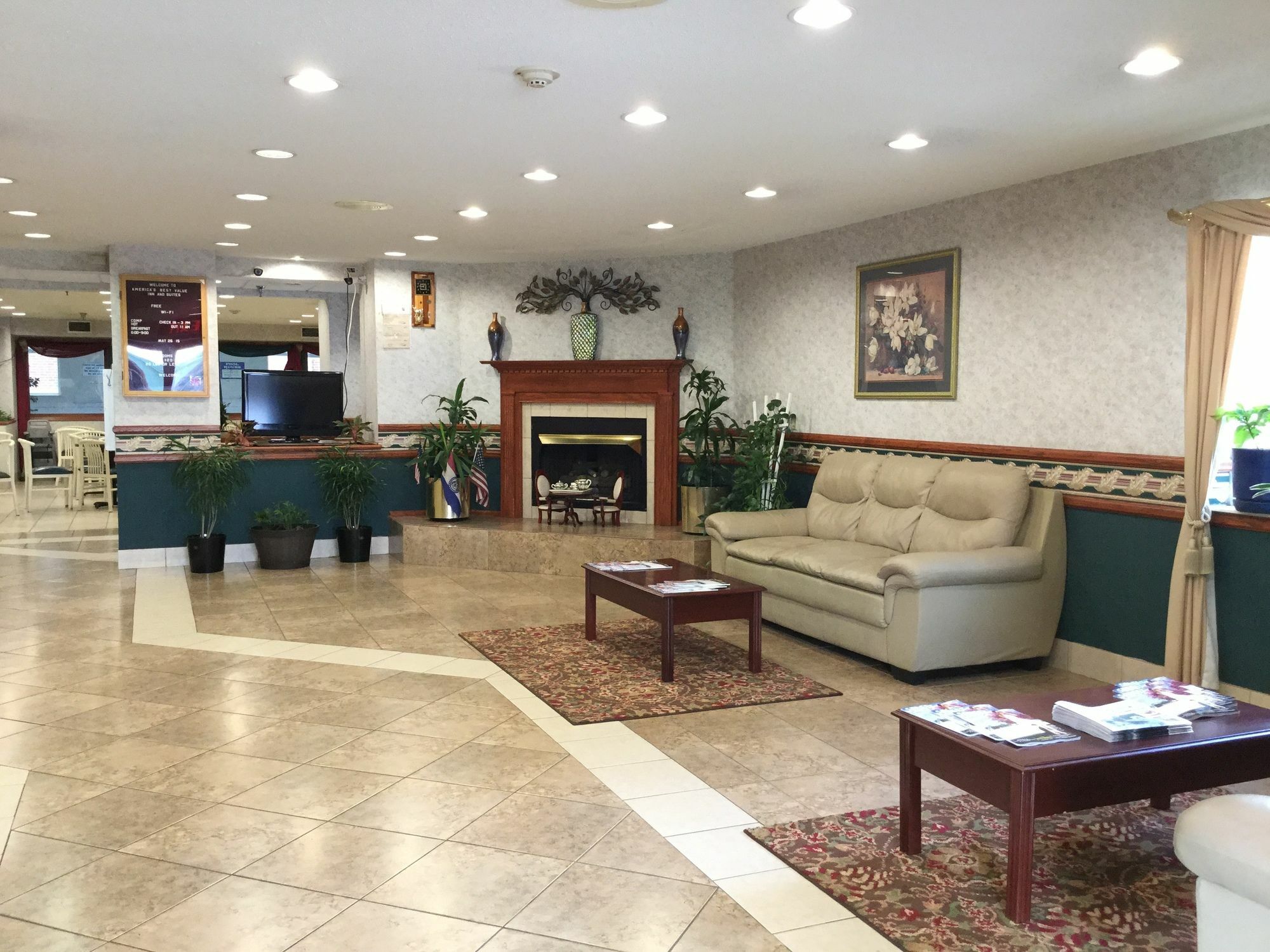 Americas Best Value Inn&Suites Saint Charles Exterior foto